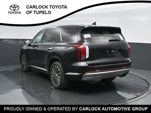 Used 2024 Hyundai Palisade Calligraphy image 10