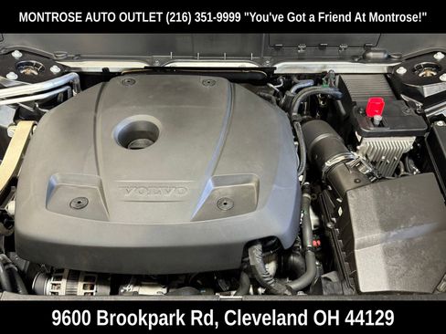 Used 2022 Volvo XC90 T5 Momentum image 52