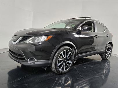 Used 2017 Nissan Rogue Sport SL w/ SL Premium Package