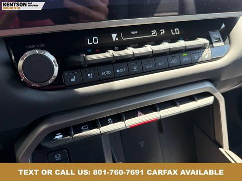 Used 2026 Toyota Sequoia Platinum AWD/4WD image 25