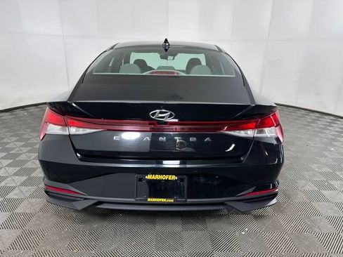Used 2023 Hyundai Elantra SEL image 4
