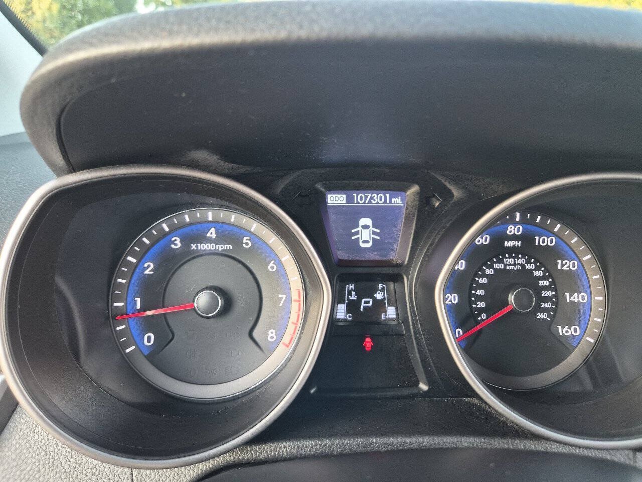 Used 2016 Hyundai Elantra GT w/ Option Group 02 FWD image 15