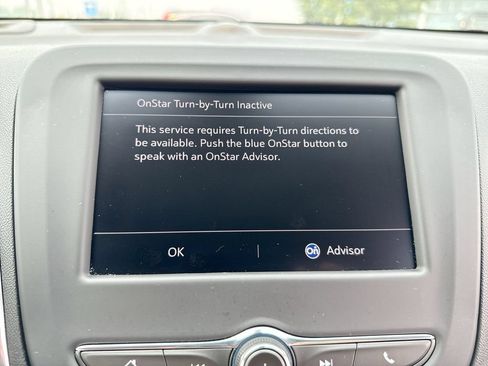 Used 2022 Chevrolet Equinox LT FWD image 18