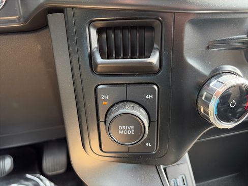 Used 2024 Ford F150 XLT w/ Equipment Group 302A MID AWD/4WD image 22