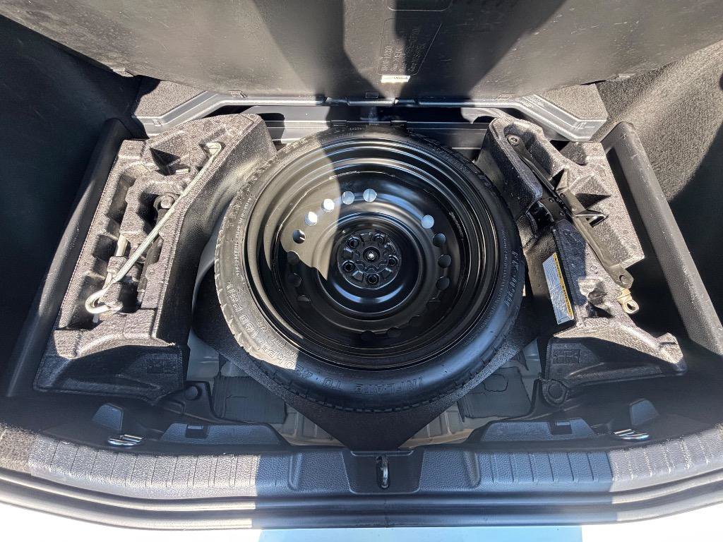 Used 2020 Toyota Corolla SE FWD image 27