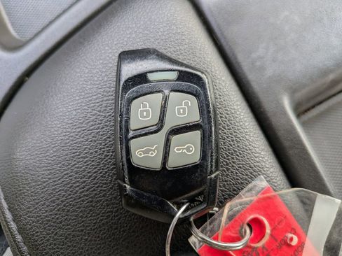 Used 2019 Chevrolet Silverado 1500 W/T image 25