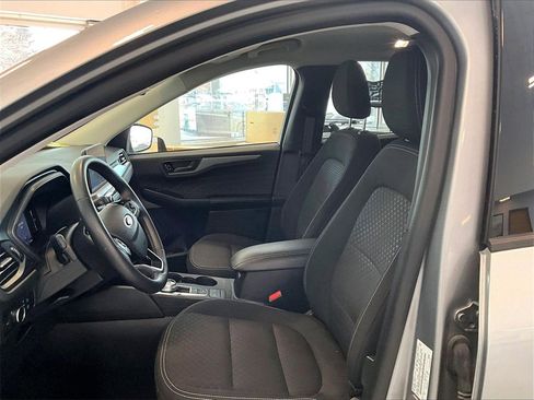 Used 2024 Ford Escape Active image 10