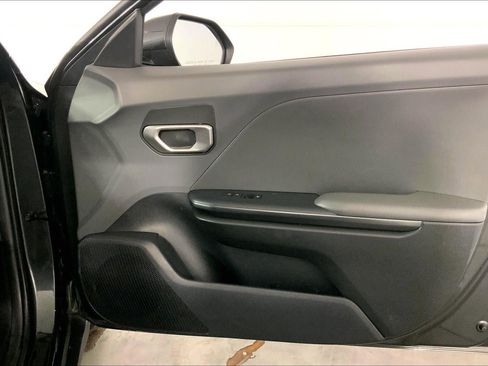 Used 2025 Kia K4 FWD image 24