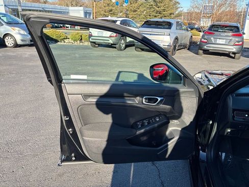 Used 2024 Honda Civic Sport image 39