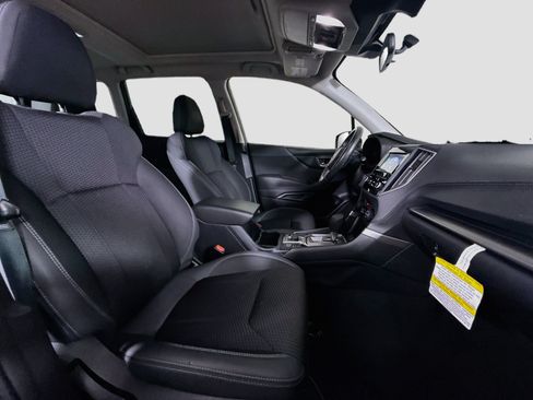 Used 2023 Subaru Forester Premium AWD/4WD image 29
