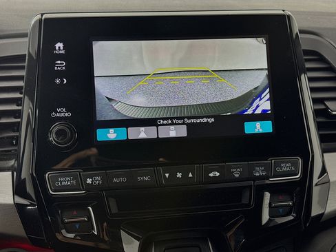 Certified 2024 Honda Odyssey Sport image 13