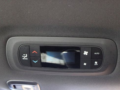 Used 2023 Chrysler Pacifica Limited w/ Uconnect Theater Family Group AWD/4WD image 48