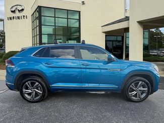 Used 2024 Volkswagen Atlas Cross Sport SEL R-Line video 2