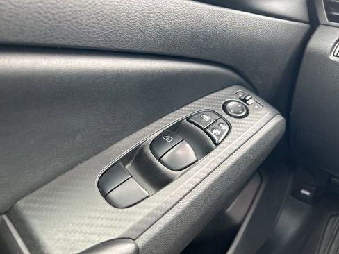Used 2024 Nissan Altima 2.5 S FWD image 15