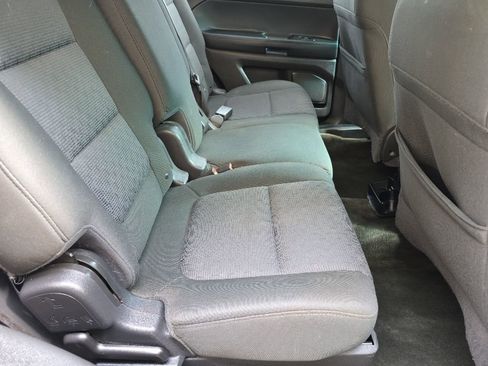 Used 2014 Ford Explorer XLT AWD/4WD image 27