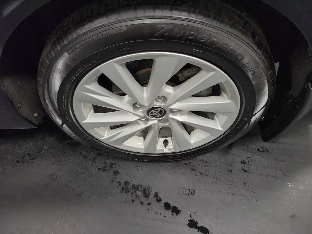Used 2024 Toyota Camry SE FWD image 12