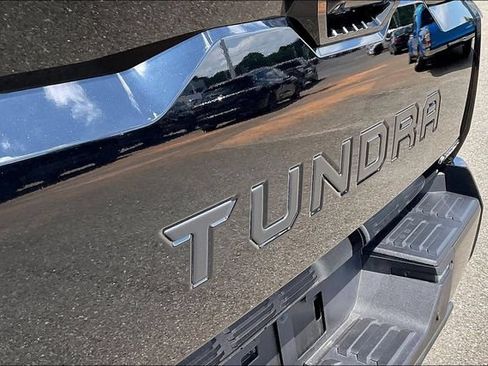 Used 2025 Toyota Tundra Platinum AWD/4WD image 23