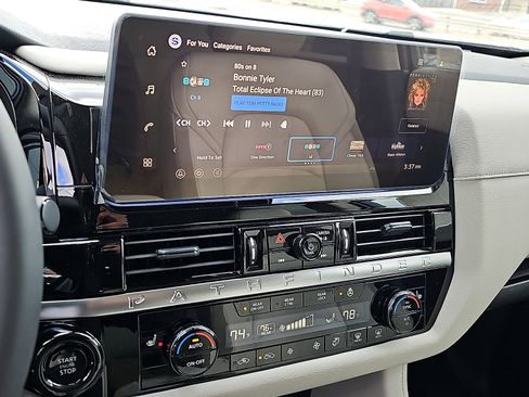 New 2026 Nissan Pathfinder SL AWD/4WD image 12