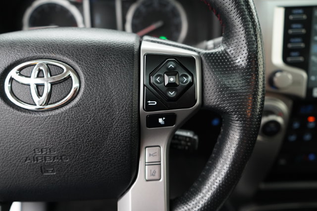 Used 2023 Toyota 4Runner Limited AWD/4WD image 17
