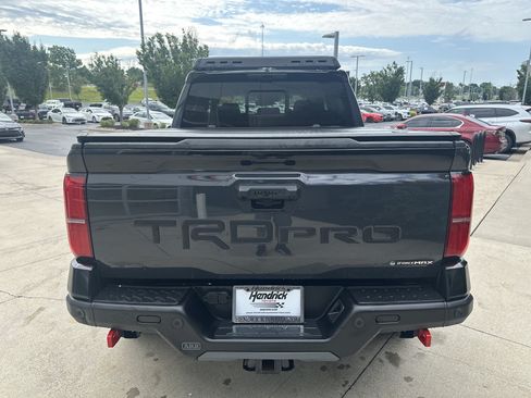 Used 2024 Toyota Tacoma TRD Pro AWD/4WD image 7