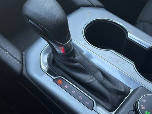 Used 2024 Chevrolet Blazer LT image 34