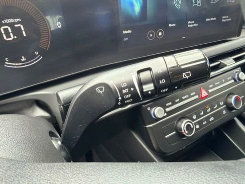 Used 2026 Hyundai Tucson SE AWD/4WD image 16
