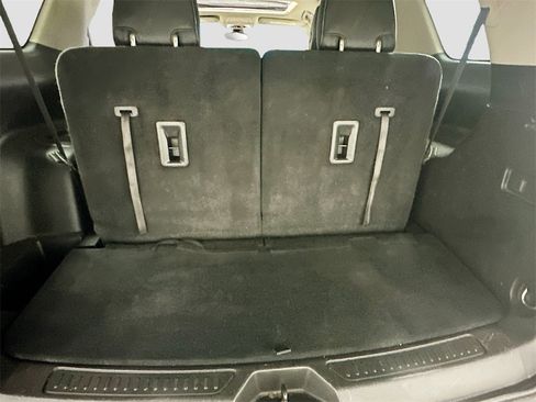 Used 2017 GMC Acadia Denali w/ Technology Package image 29