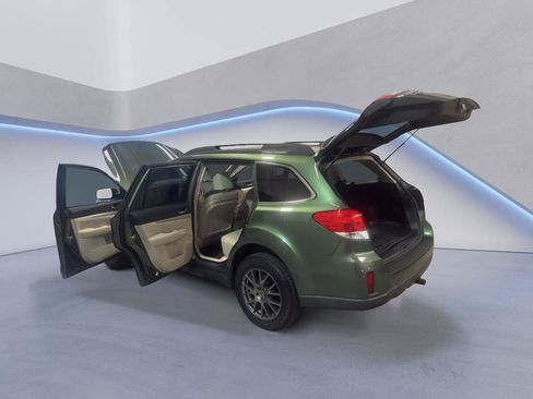 Used 2012 Subaru Outback 2.5i Premium AWD/4WD image 10