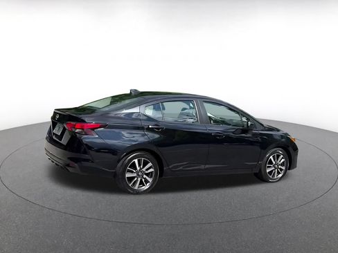 Used 2025 Nissan Versa SV FWD image 13