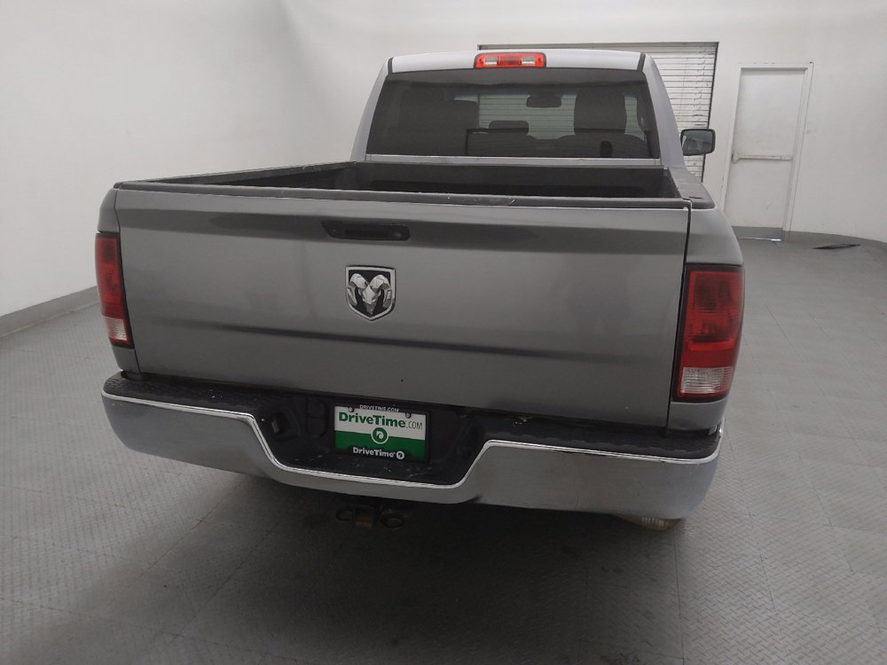 Used 2020 RAM 1500 Tradesman w/ Chrome Appearance Group RWD image 7