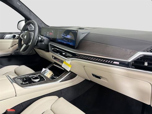 New 2027 BMW X7 M60i AWD/4WD image 30