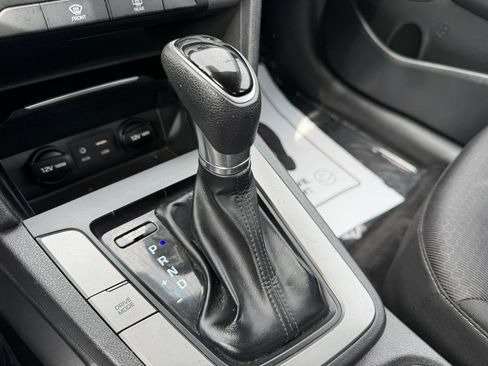 Used 2018 Hyundai Elantra SEL image 31