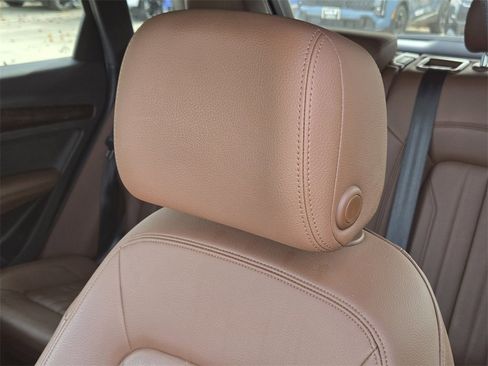 Used 2019 Audi Q5 2.0T Premium Plus w/ Premium Plus Package image 20