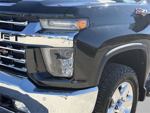 Used 2020 Chevrolet Silverado 2500 LTZ w/ LTZ Premium Package image 7