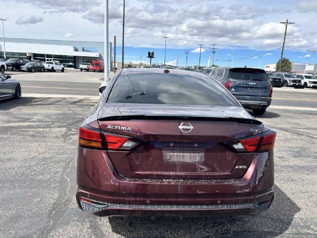 Used 2024 Nissan Altima 2.5 SV AWD/4WD image 4