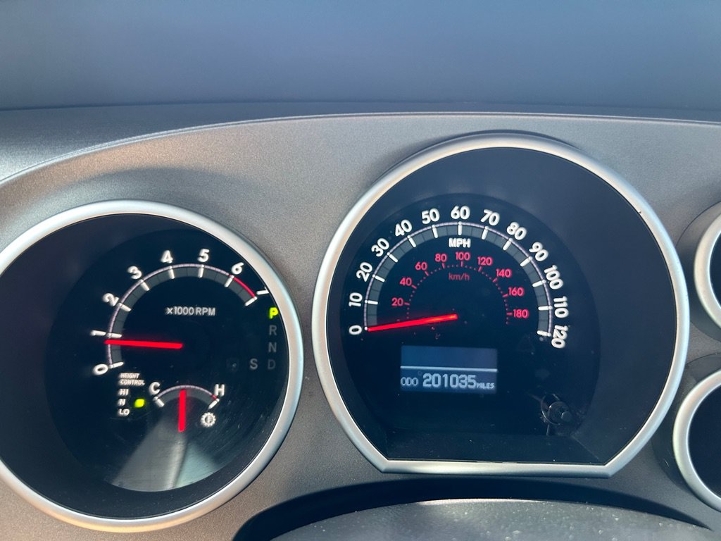 Used 2015 Toyota Sequoia Platinum RWD image 20