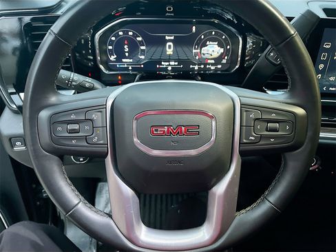 Used 2024 GMC Sierra 1500 Elevation image 11