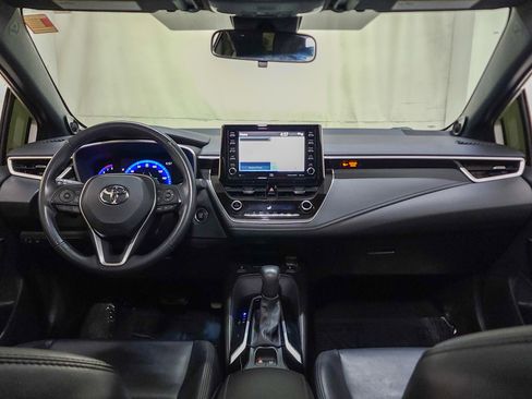 Used 2020 Toyota Corolla XSE image 22