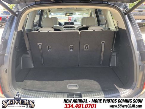 Used 2021 Kia Telluride EX w/ EX Premium Package FWD image 13