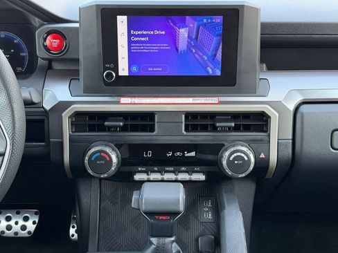 Certified 2025 Toyota Tacoma TRD Sport AWD/4WD image 21