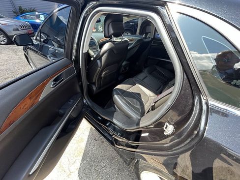 Used 2014 Lincoln MKZ AWD w/ Equipment Group 102A Reserve image 7