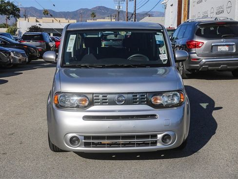 Used 2011 Nissan Cube 1.8 S w/ Interior Designer Pkg image 2
