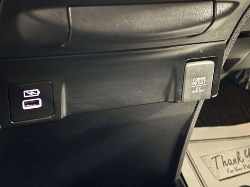 Used 2022 Honda Odyssey EX-L image 32