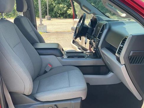Used 2019 Ford F150 XLT w/ Equipment Group 302A Luxury AWD/4WD image 27