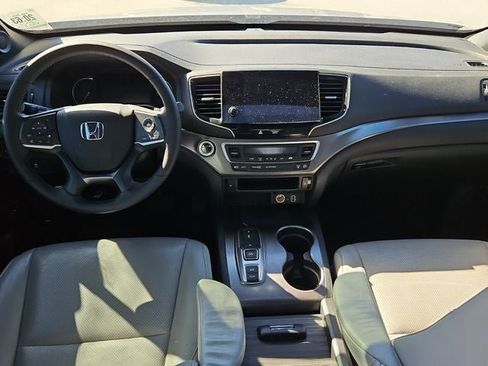Used 2023 Honda Passport EX-L image 17