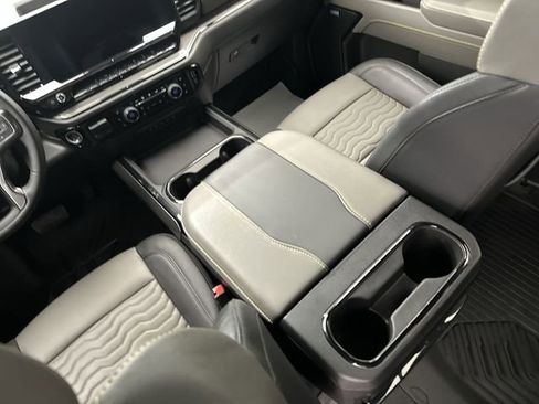 Used 2025 Chevrolet Silverado 2500 ZR2 w/ LPO, Dark Essentials Package image 26