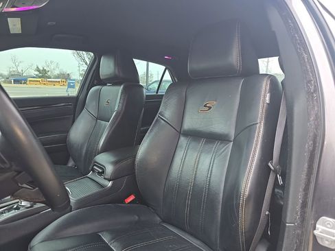 Used 2017 Chrysler 300 S w/ S Model Appearance Package image 14