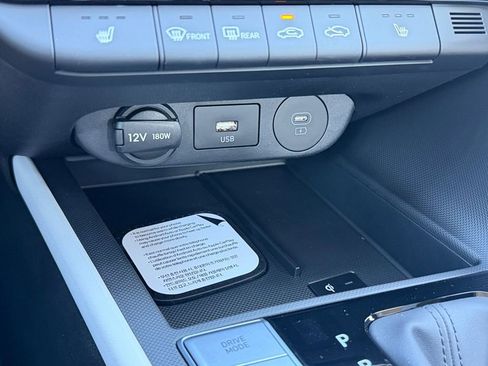New 2026 Hyundai Elantra Limited FWD image 25