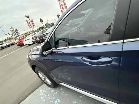 Used 2020 Hyundai Santa Fe SE image 89