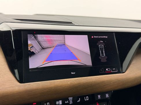 Used 2023 Audi e-tron GT Premium Plus w/ Executive Package image 28